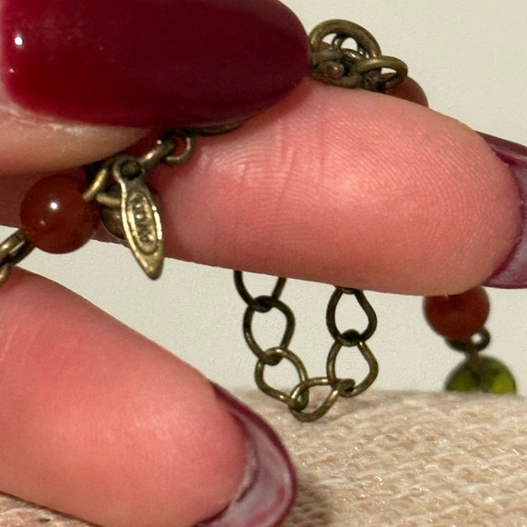 AVON | Green and Red Beaded Necklace - Picture 6 of 6